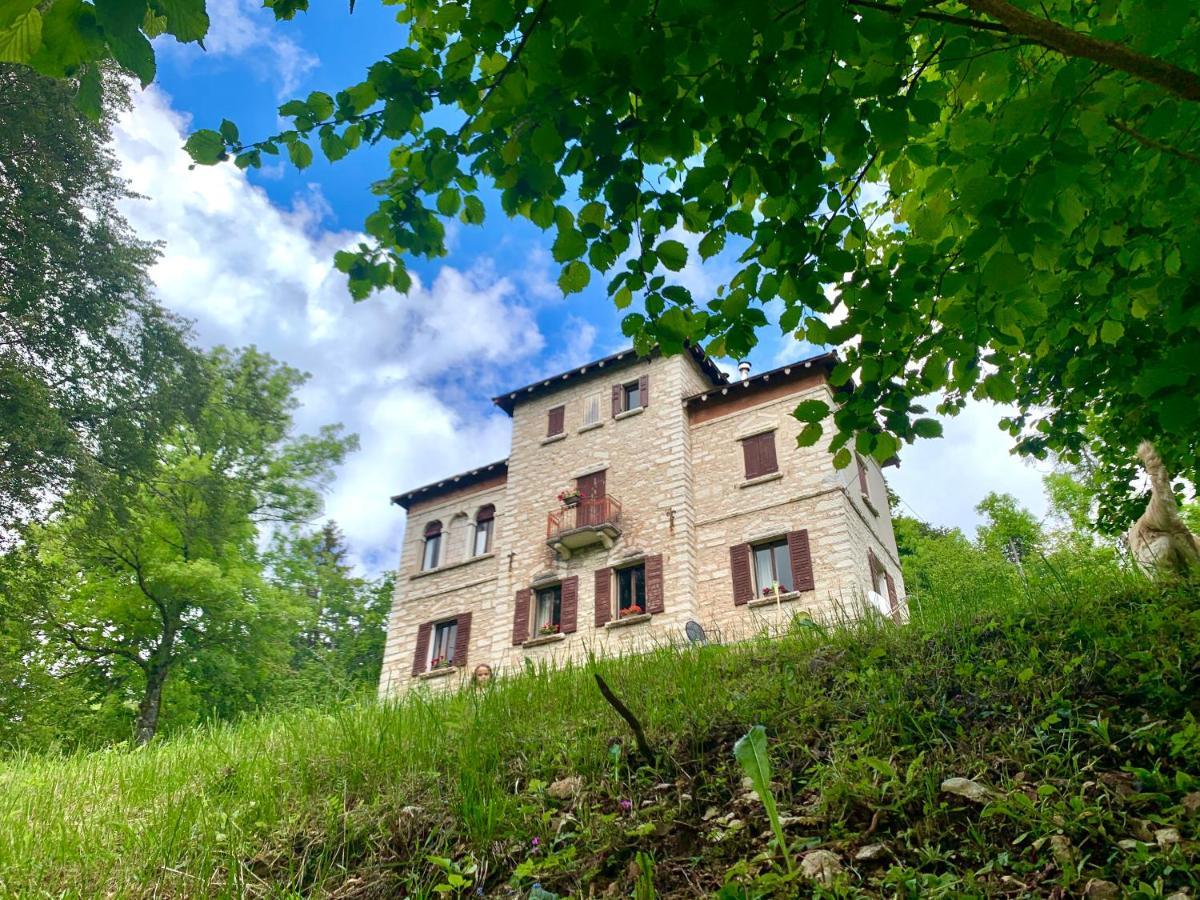 Giulio Mountain B&B Ala Exterior foto